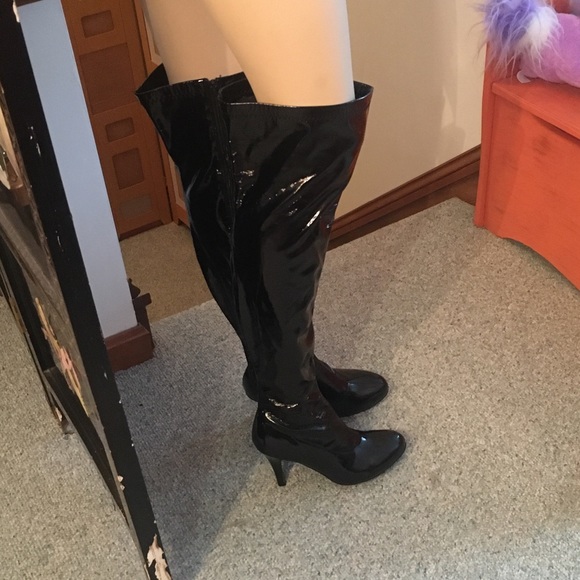 Bewitching Sexy Black Thigh High Patent Vinyl High Heel Boots Spirit Halloween - Picture 5 of 16